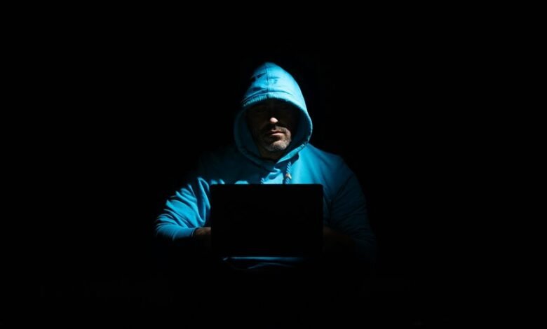 stay safe online anonymously