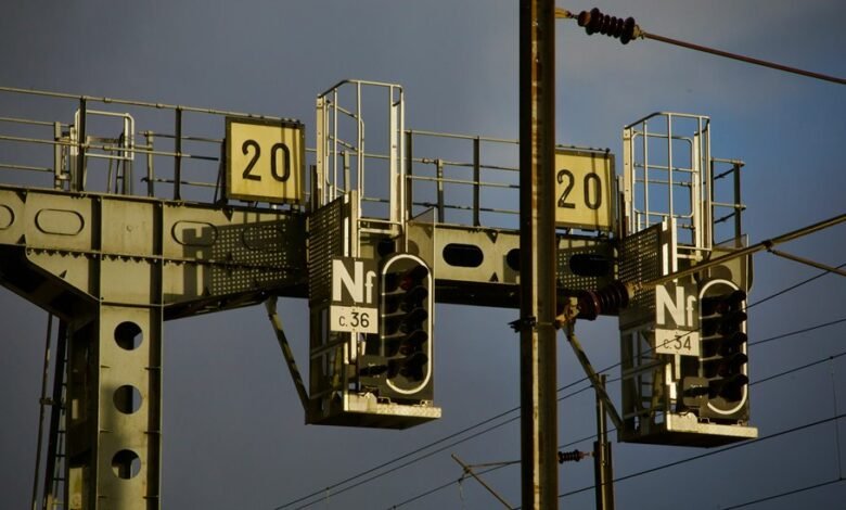 quantitative signal transmission data